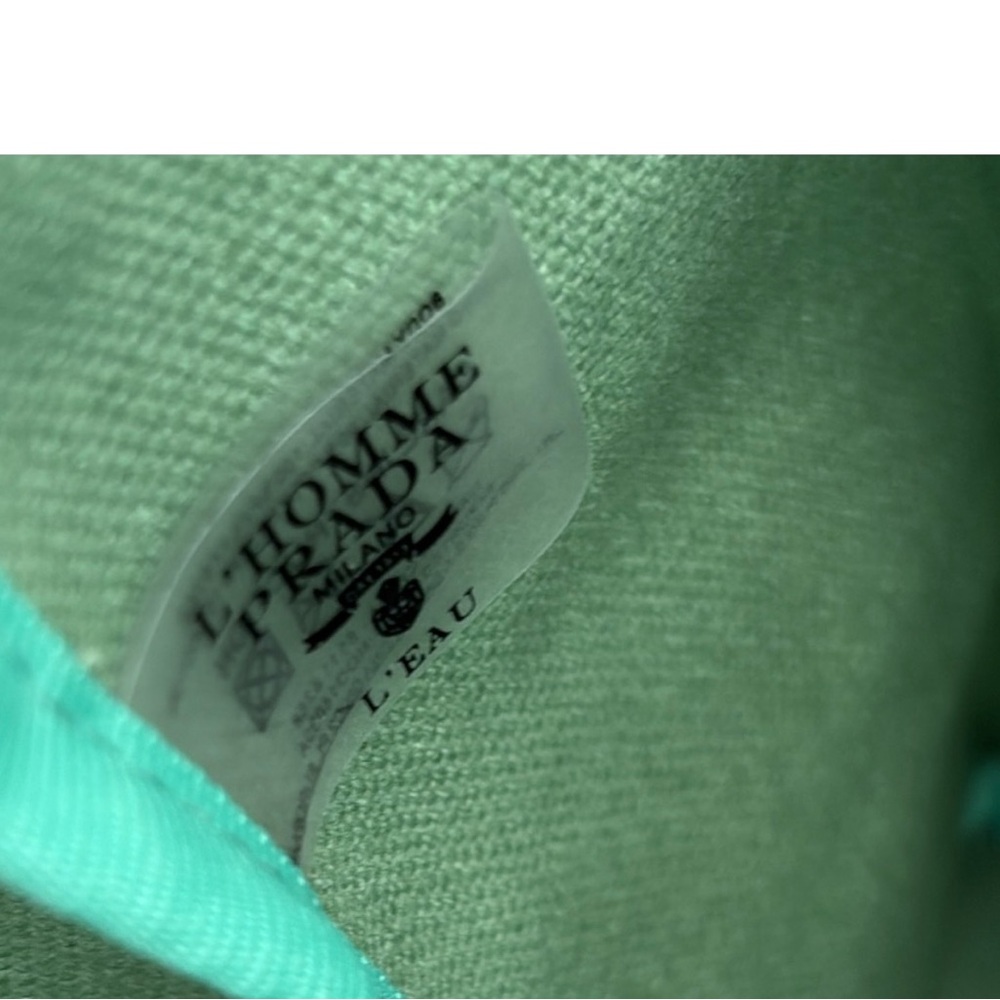 Prada Green Toilet Pouch NWB - Picture 7 of 7